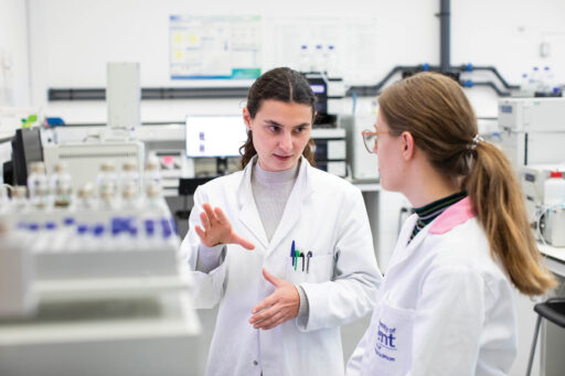 Kent students work in a Biosciences lab.